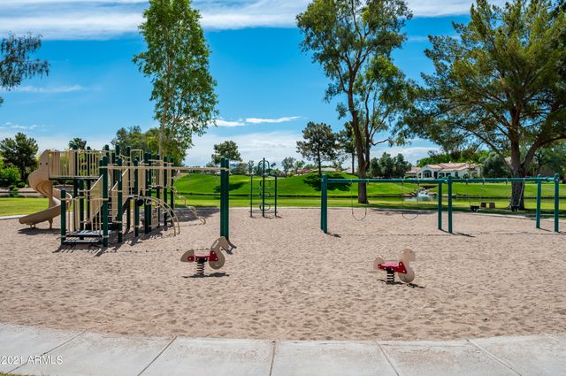 1660 W HONEYSUCKLE Lane, Chandler, AZ 85248