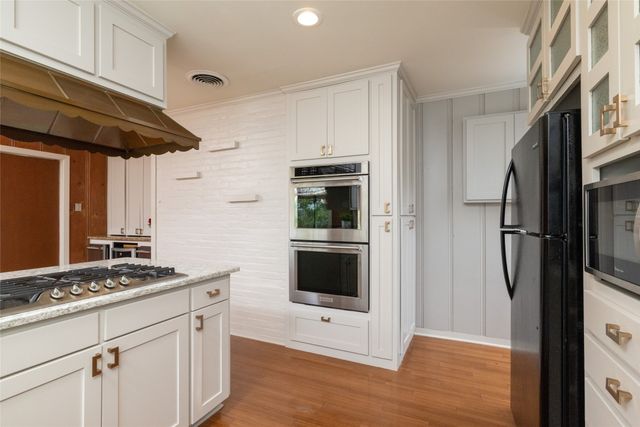 616 W Baylor Street, Weatherford, TX 76086