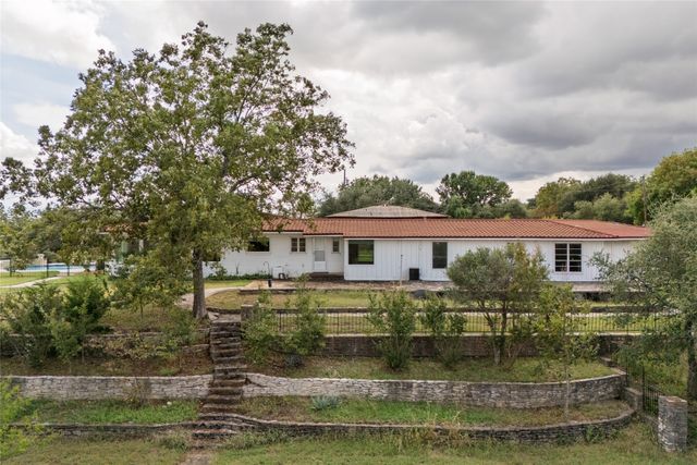 616 W Baylor Street, Weatherford, TX 76086