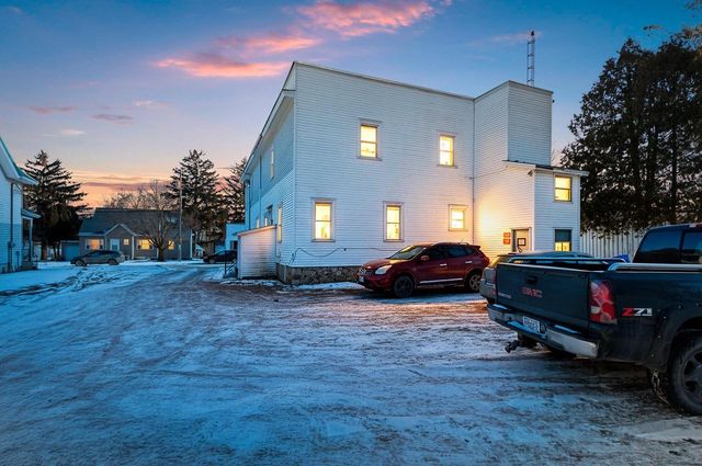 8268 CTH W, Greenleaf, WI 54126