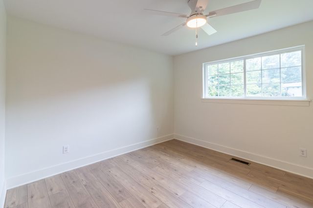 9112 Villagewood Drive, Harrison, TN 37341