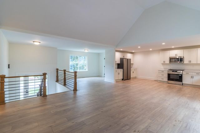 9112 Villagewood Drive, Harrison, TN 37341