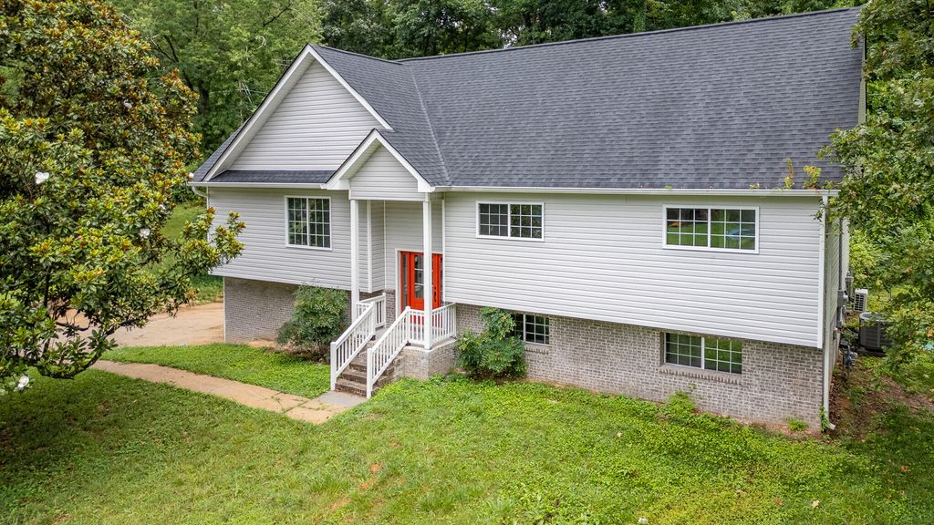 9112 Villagewood Drive, Harrison, TN 37341