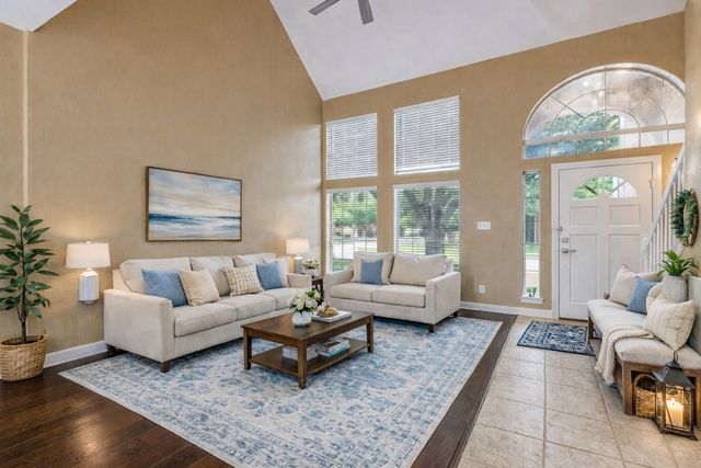 9434 Abbey Road, Irving, TX 75063