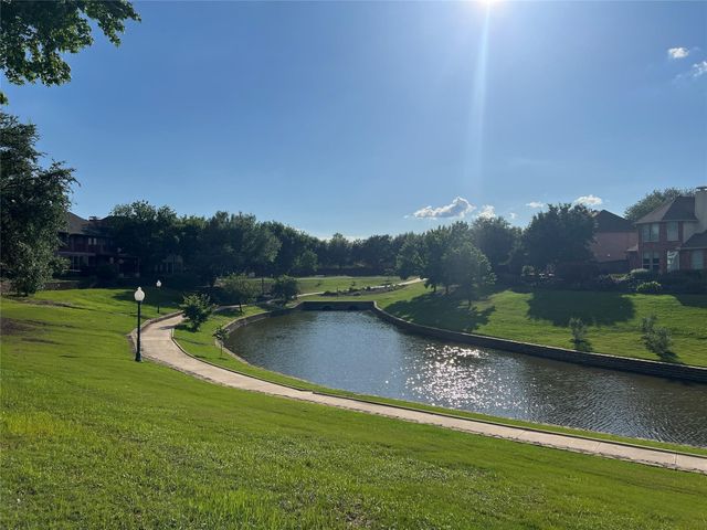 9434 Abbey Road, Irving, TX 75063