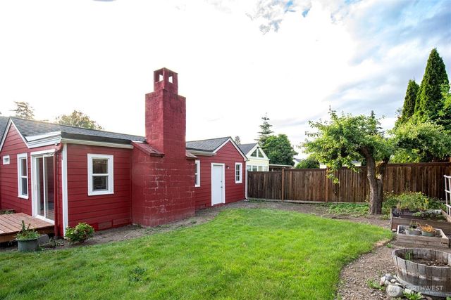 1314 S 12th Street, Mount Vernon, WA 98274