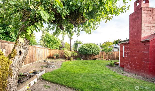 1314 S 12th Street, Mount Vernon, WA 98274