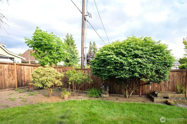 1314 S 12th Street, Mount Vernon, WA 98274