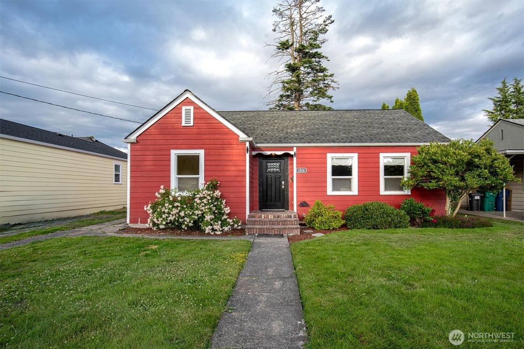 1314 S 12th Street, Mount Vernon, WA 98274