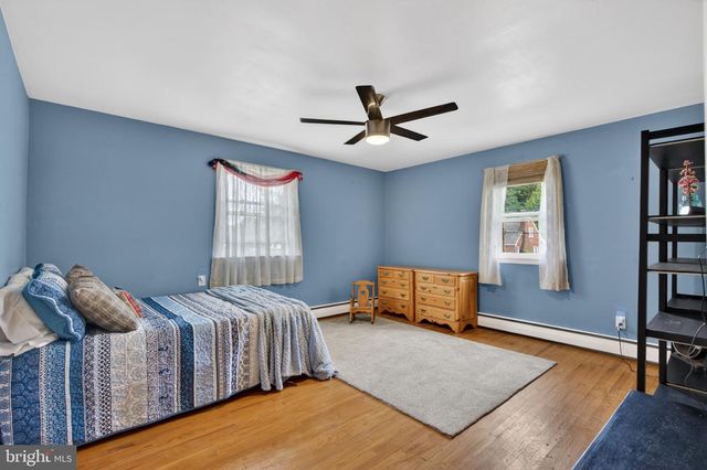 1426 ASHTON ROAD, Havertown, PA 19083