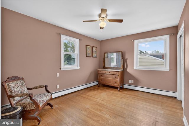 1426 ASHTON ROAD, Havertown, PA 19083