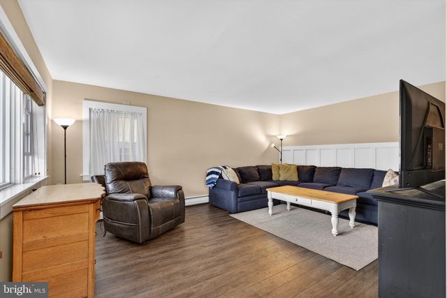 1426 ASHTON ROAD, Havertown, PA 19083