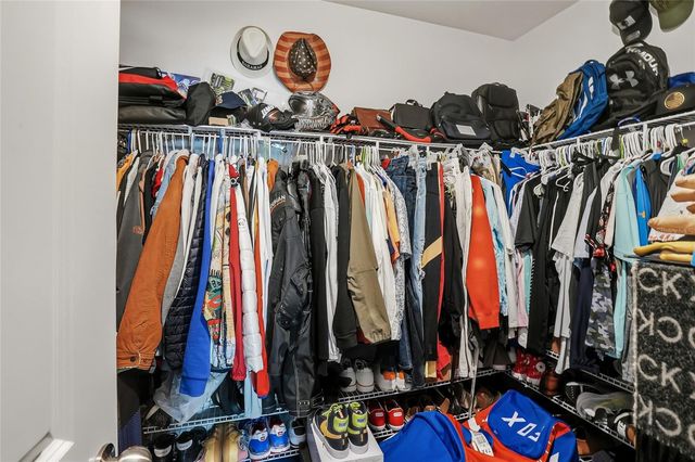 5431 AMARYLLIS GARDEN STREET, Ruskin, FL 33570