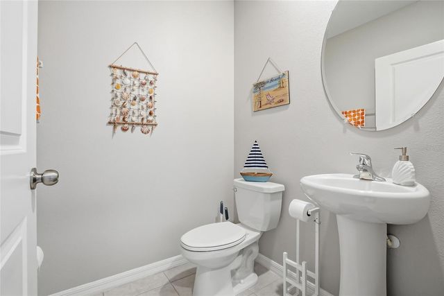 5431 AMARYLLIS GARDEN STREET, Ruskin, FL 33570