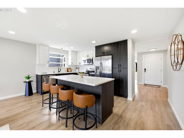 16002 Ne 47TH St, Vancouver, WA 98682