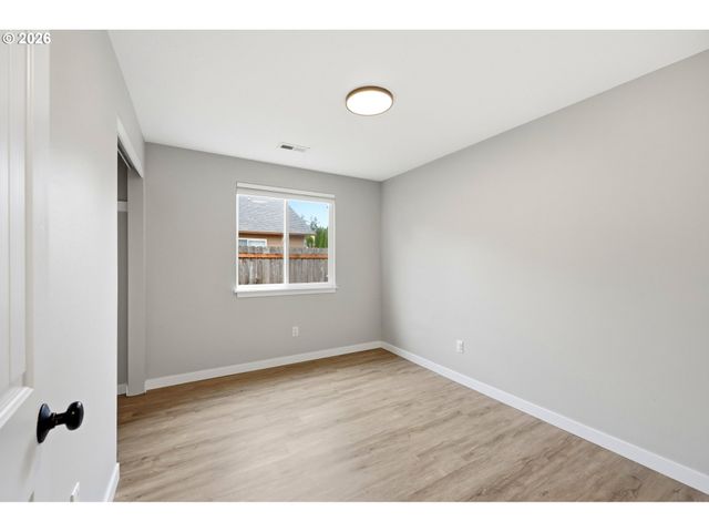 16002 Ne 47TH St, Vancouver, WA 98682