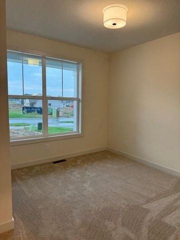 xxxx Knightsbridge Lane N, Lake Elmo, MN 55042