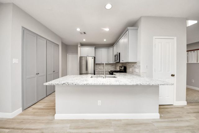 66 Scarlet Woods Court, The Woodlands, TX 77380