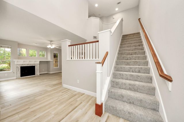 66 Scarlet Woods Court, The Woodlands, TX 77380