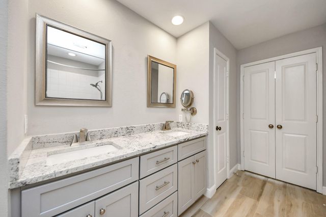 66 Scarlet Woods Court, The Woodlands, TX 77380