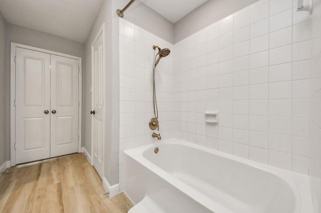 66 Scarlet Woods Court, The Woodlands, TX 77380