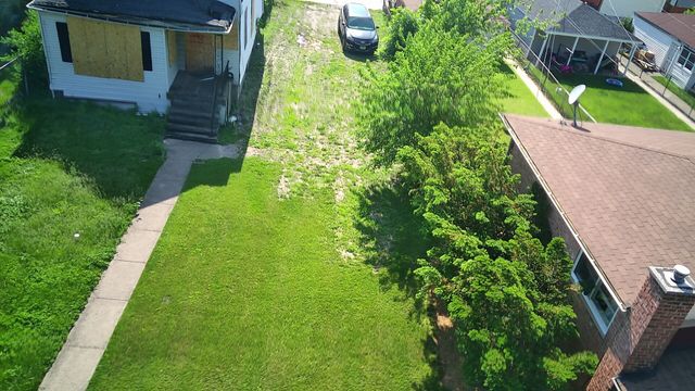 7736 S Indiana Avenue, Chicago, IL 60619