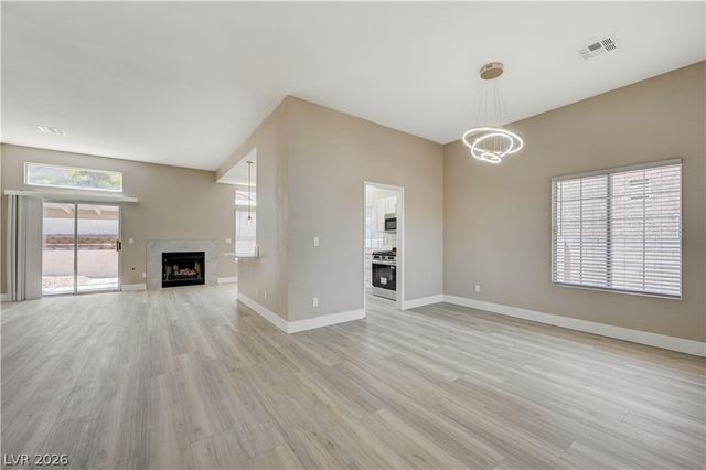 419 Viewmont Drive, Henderson, NV 89015