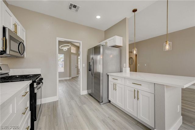 419 Viewmont Drive, Henderson, NV 89015