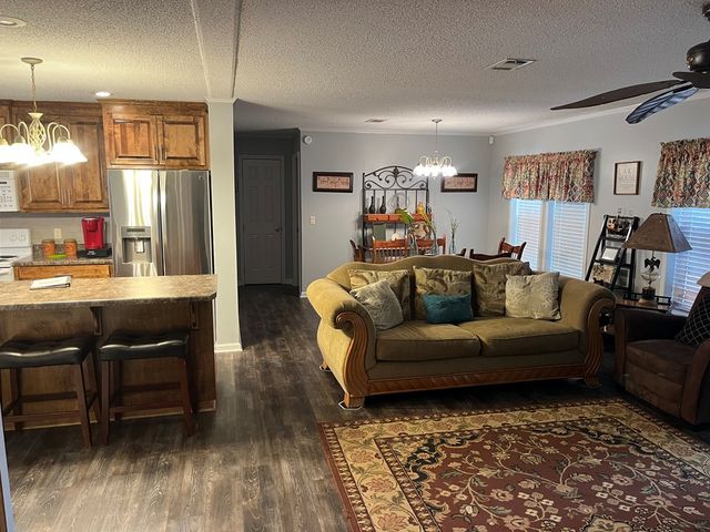 1385 Calhoun Drive, Abbeville, AL 36310