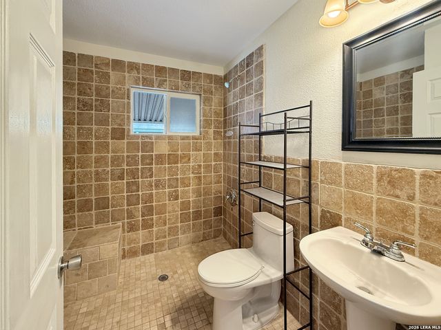 114 Shadowlight Terrace, San Antonio, TX 78233