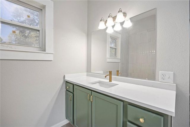 401 W Adams Street, Pittsburg, KS 66762