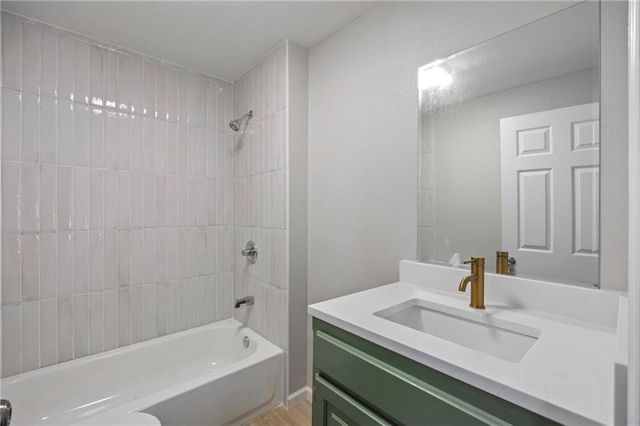 401 W Adams Street, Pittsburg, KS 66762