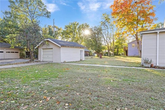 401 W Adams Street, Pittsburg, KS 66762