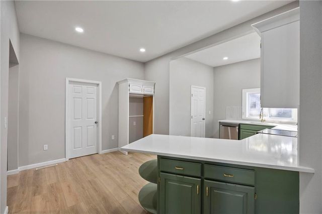 401 W Adams Street, Pittsburg, KS 66762