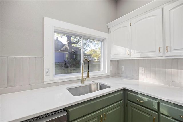 401 W Adams Street, Pittsburg, KS 66762