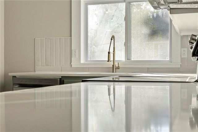 401 W Adams Street, Pittsburg, KS 66762