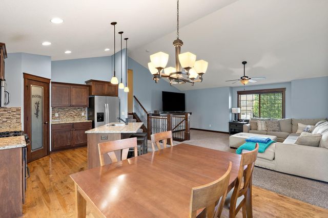19820 Itea Avenue, Lakeville, MN 55044