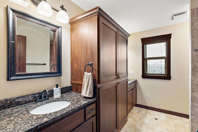 19820 Itea Avenue, Lakeville, MN 55044