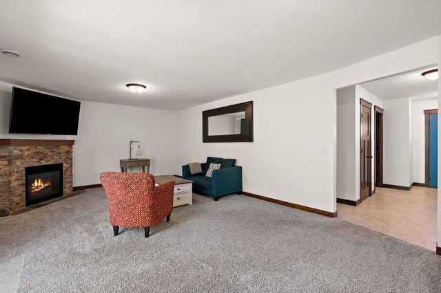 19820 Itea Avenue, Lakeville, MN 55044