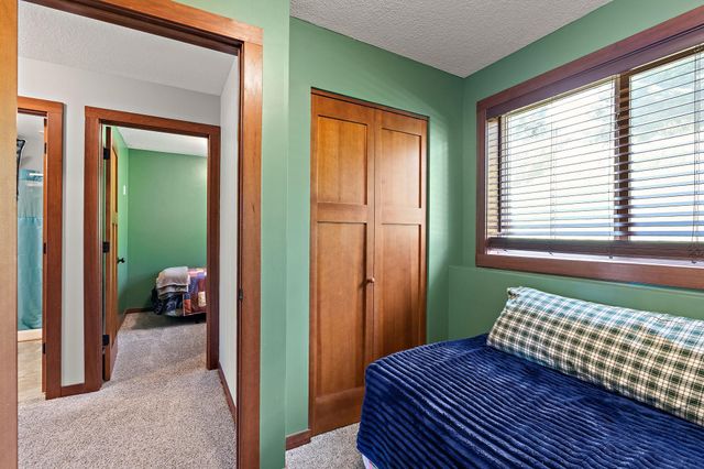19820 Itea Avenue, Lakeville, MN 55044
