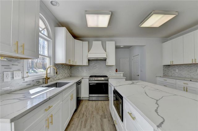 2779 Lake Forest Trail, Lawrenceville, GA 30043