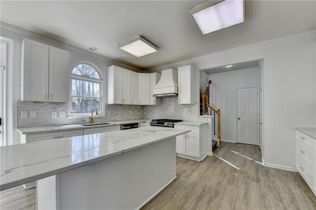 2779 Lake Forest Trail, Lawrenceville, GA 30043