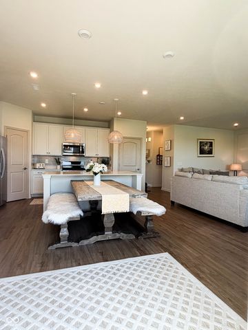 6799 Seattle Slew Drive, Whitestown, IN 46075