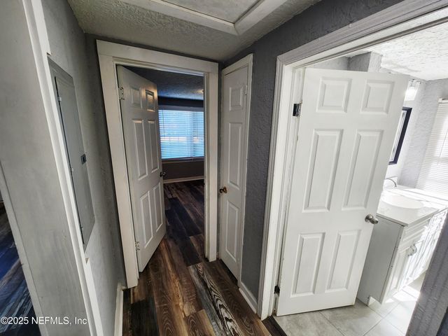 3238 TOWNSEND Boulevard, Jacksonville, FL 32277