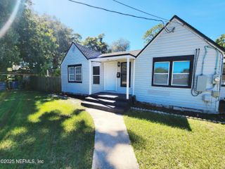 3238 TOWNSEND Boulevard, Jacksonville, FL 32277