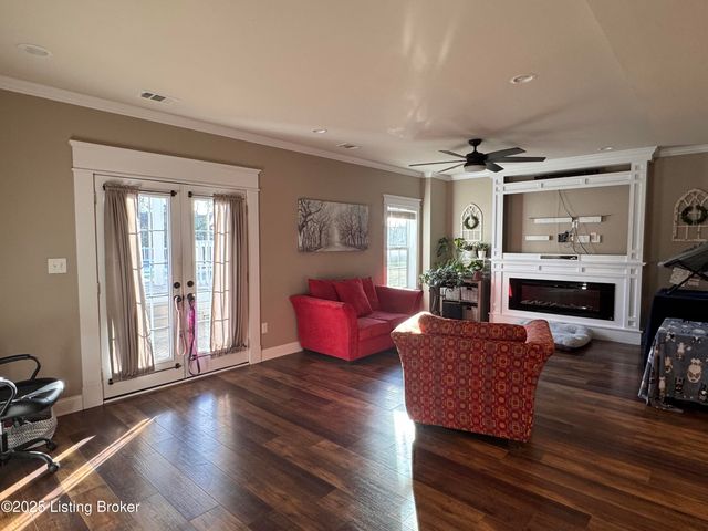 138 Cold Harbor Ct, Mt Washington, KY 40047