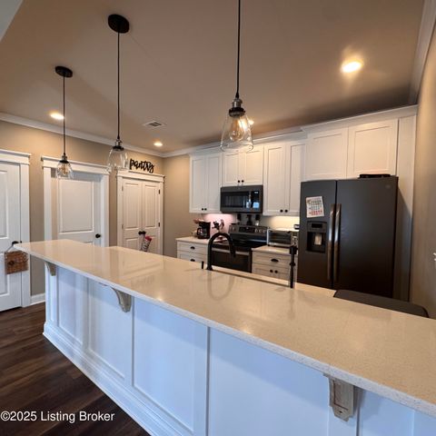 138 Cold Harbor Ct, Mt Washington, KY 40047