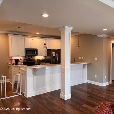 138 Cold Harbor Ct, Mt Washington, KY 40047