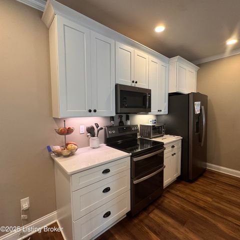 138 Cold Harbor Ct, Mt Washington, KY 40047