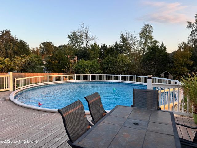 138 Cold Harbor Ct, Mt Washington, KY 40047